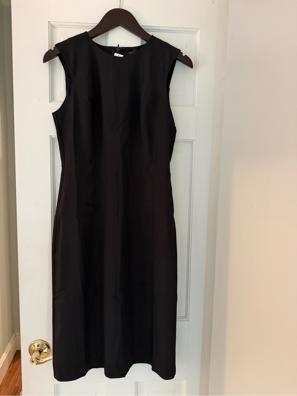 Banana Republic Black Sleeveless Sheath Dress